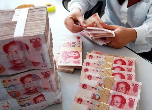 财盘配资 别再被洗脑! 当存款超过50万意味着什么? 恭喜你拥有“富人”身份